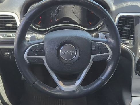 Used 2015 Jeep Grand Cherokee Altitude AWD/4WD image 8