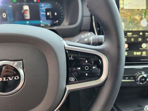 New 2026 Volvo XC90 B6 Ultra w/ Protection Package image 18