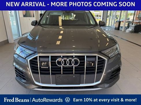 Used 2023 Audi Q7 3.0T Premium w/ Convenience Package AWD/4WD image 2