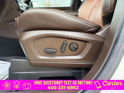 Used 2022 Ford Explorer King Ranch image 17