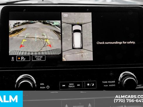 Used 2024 Nissan Armada SL w/ Midnight Edition Package image 39