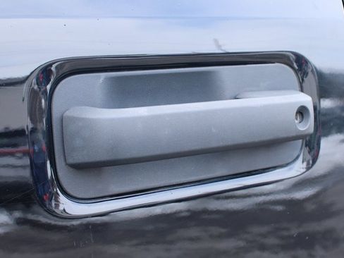 Used 2018 Ford F150 XLT image 9