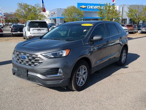 Used 2022 Ford Edge SEL image 5