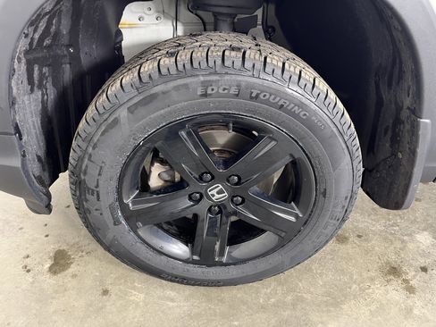 Used 2022 Honda Ridgeline Black Edition image 25