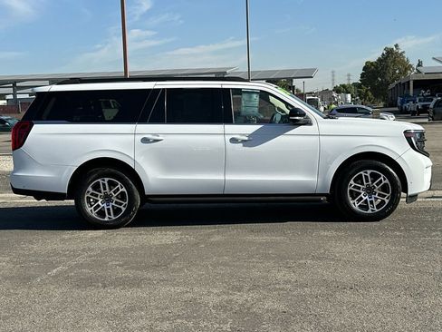 Certified 2025 Ford Expedition Max Active AWD/4WD image 2