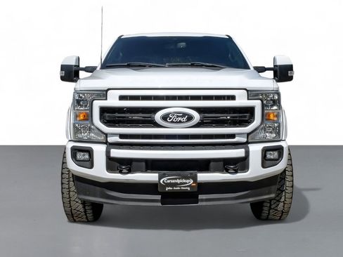 Used 2022 Ford F250 Lariat w/ Lariat Value Package image 3