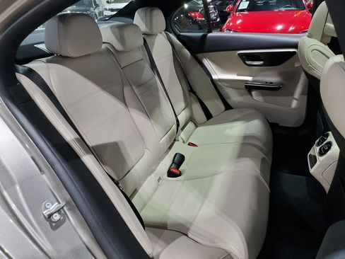 Used 2023 Mercedes-Benz C 300 Sedan image 22