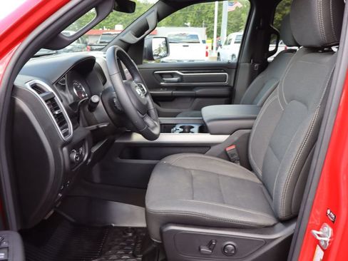 Used 2023 RAM 1500 Big Horn AWD/4WD image 4