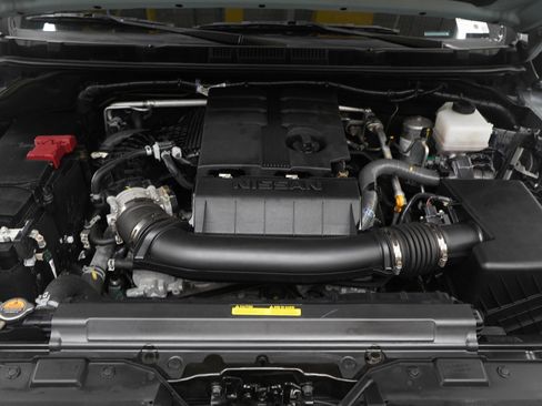 Used 2024 Nissan Frontier PRO-4X w/ Pro Premium Package image 33