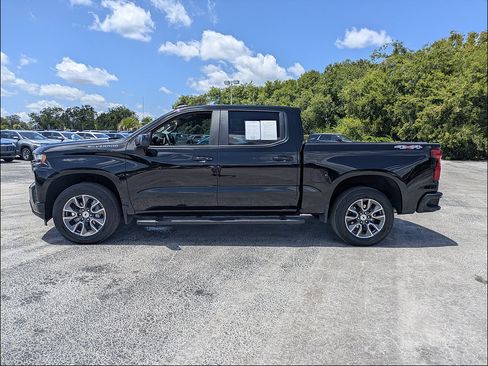 Used 2021 Chevrolet Silverado 1500 RST w/ Convenience Package II AWD/4WD image 4
