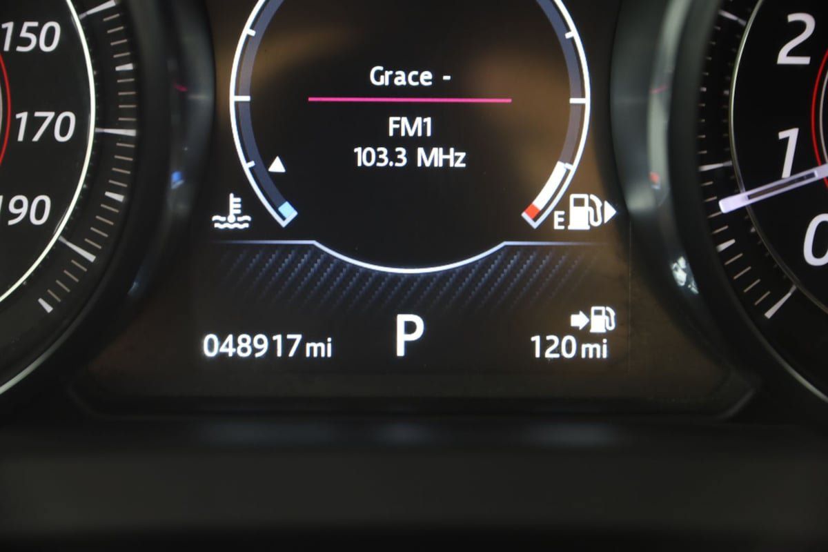 Used 2017 Jaguar F-TYPE Convertible RWD image 43