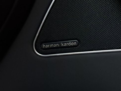 Used 2021 Maserati Levante S GranSport image 22