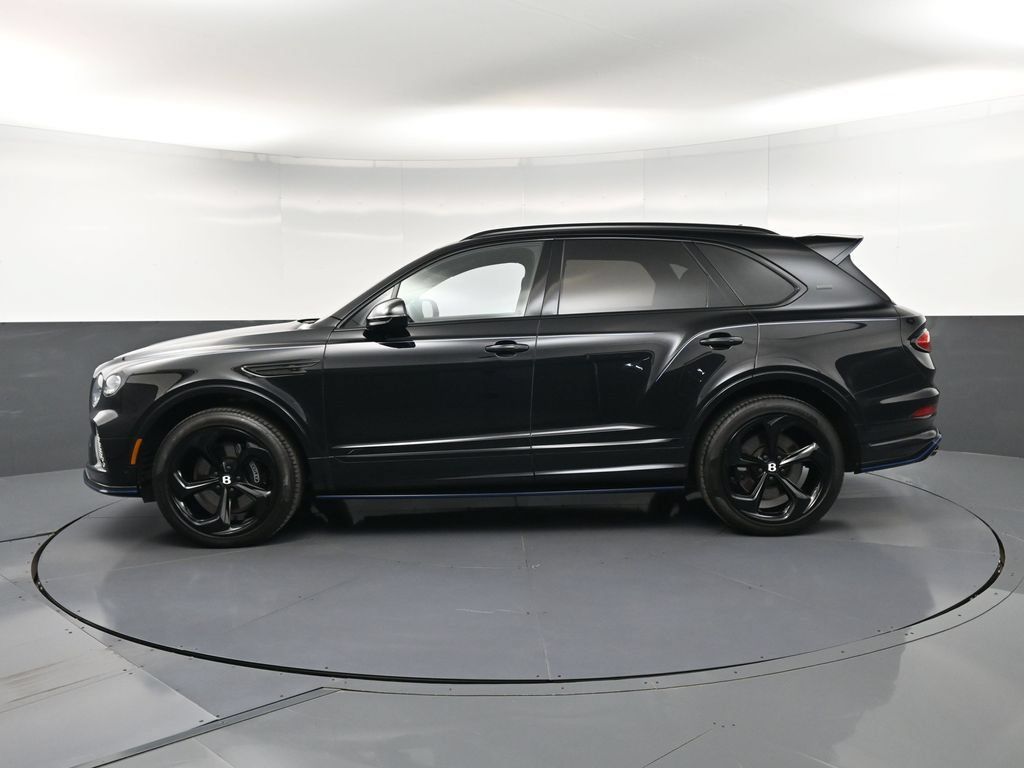 Certified 2025 Bentley Bentayga AWD/4WD image 2