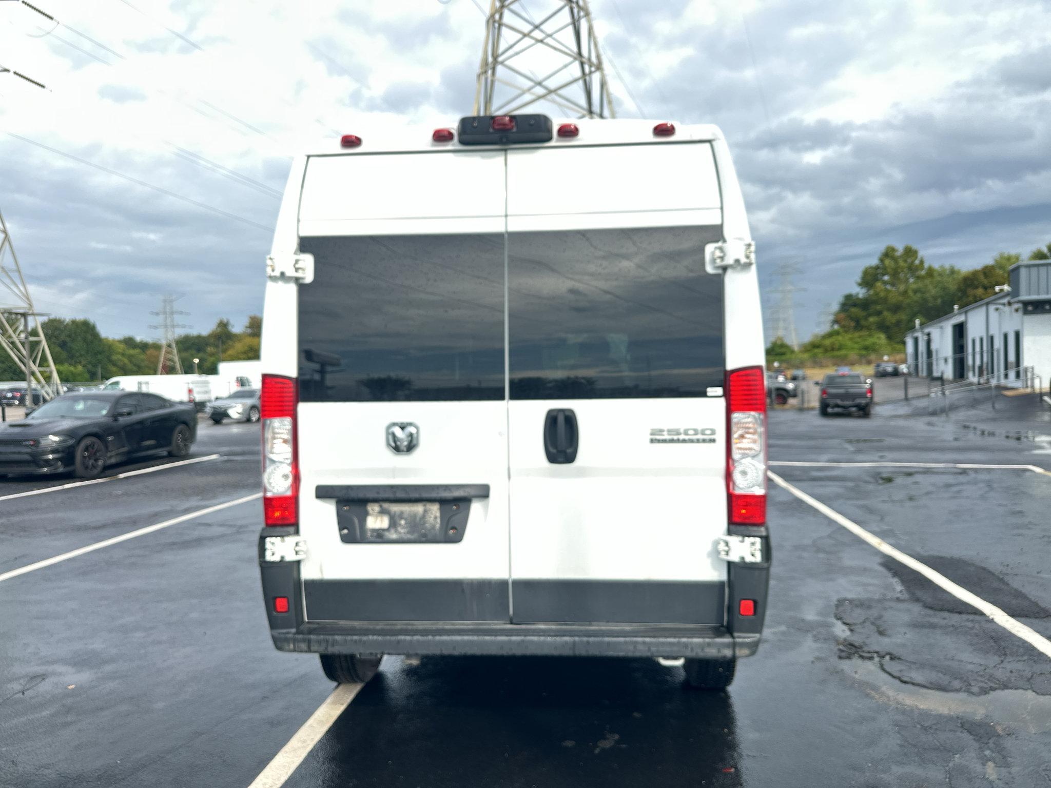 Used 2023 RAM ProMaster 2500 FWD image 6