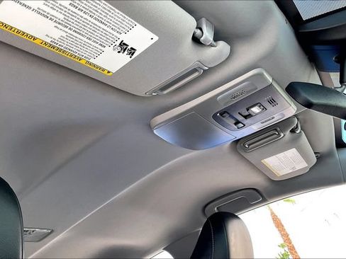 Used 2021 Toyota Camry SE FWD image 29