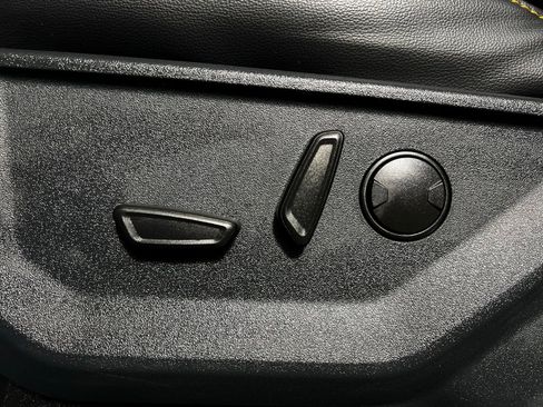 Used 2025 Ford F150 Tremor AWD/4WD image 13