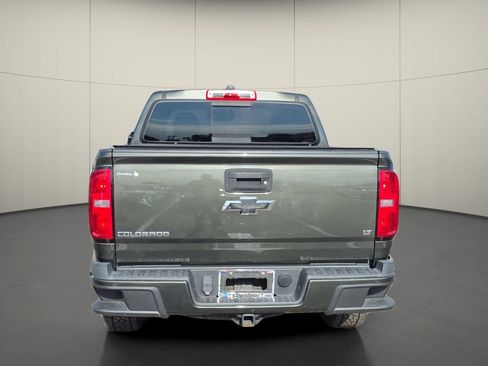 Used 2018 Chevrolet Colorado LT w/ LT Convenience Package AWD/4WD image 7