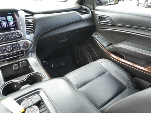 Used 2017 Chevrolet Tahoe LT RWD image 28