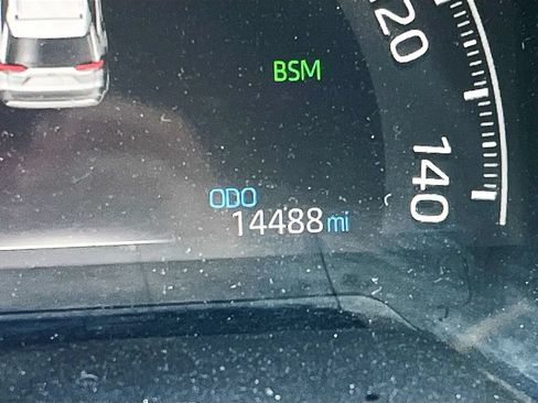 Used 2025 Toyota RAV4 XLE w/ Convenience Package AWD/4WD image 12