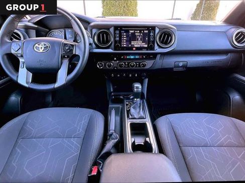 Certified 2017 Toyota Tacoma TRD Sport image 15