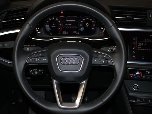 Certified 2025 Audi Q3 2.0T Premium w/ Convenience Package image 14