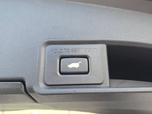 New 2026 Acura RDX SH-AWD image 21