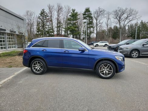 Used 2017 Mercedes-Benz GLC 300 4MATIC image 8