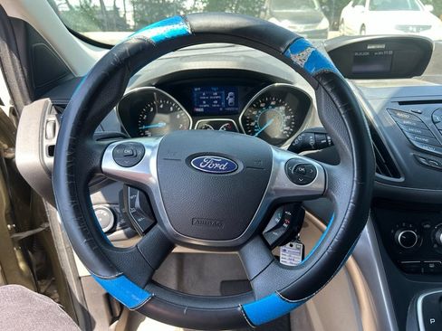 Used 2013 Ford Escape SE FWD image 21