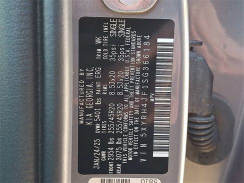 Certified 2025 Kia Sorento EX w/ Panoramic Sunroof Package image 27