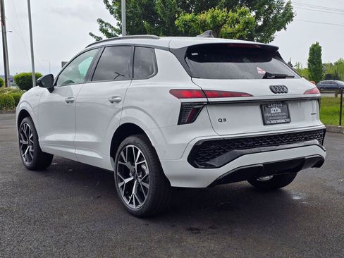 New 2026 Audi Q3 quattro 2.0T AWD/4WD image 3