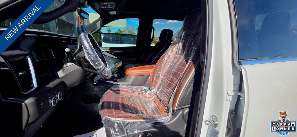 Certified 2025 GMC Sierra 2500 Denali Ultimate w/ Max Trailering Package AWD/4WD image 18