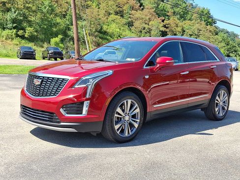 Used 2025 Cadillac XT5 Premium Luxury AWD/4WD image 3