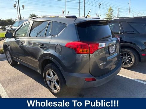 Used 2013 Toyota RAV4 XLE FWD image 6