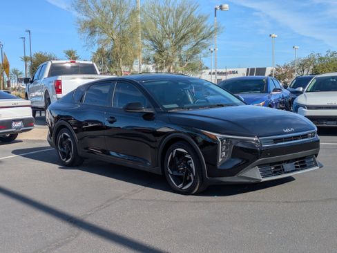 Certified 2025 Kia K4 EX image 7