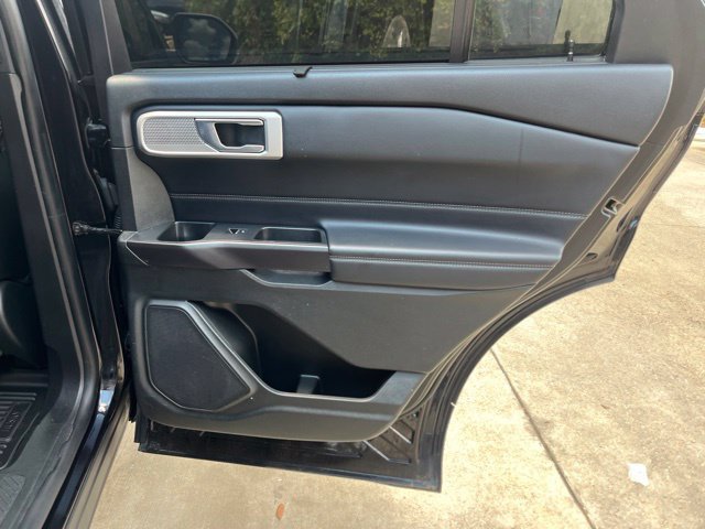 Used 2020 Ford Explorer Limited RWD image 16