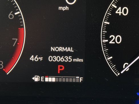 Used 2023 Honda CR-V EX-L image 18