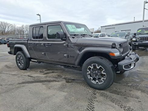 New 2026 Jeep Gladiator Sport AWD/4WD image 1