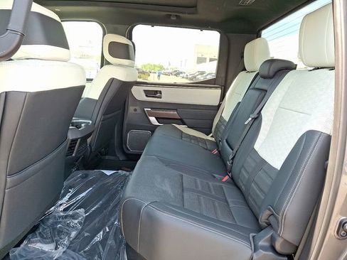 Used 2025 Toyota Tundra Capstone AWD/4WD image 8