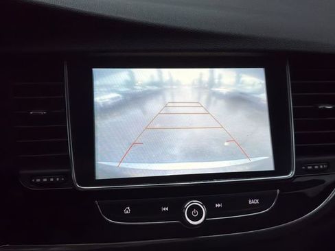 Used 2020 Buick Encore Preferred w/ Safety Package FWD image 21