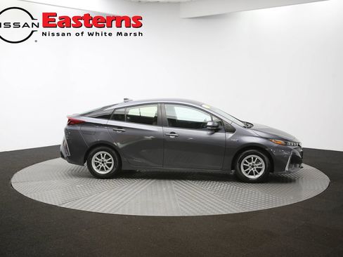 Used 2021 Toyota Prius Prime LE image 43