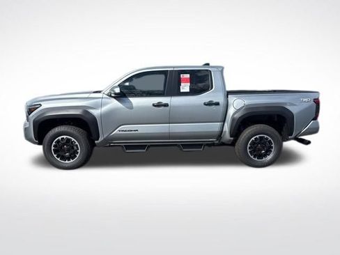 New 2026 Toyota Tacoma TRD Off-Road AWD/4WD image 2