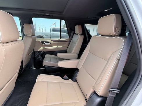 Used 2023 Chevrolet Tahoe Premier RWD image 5