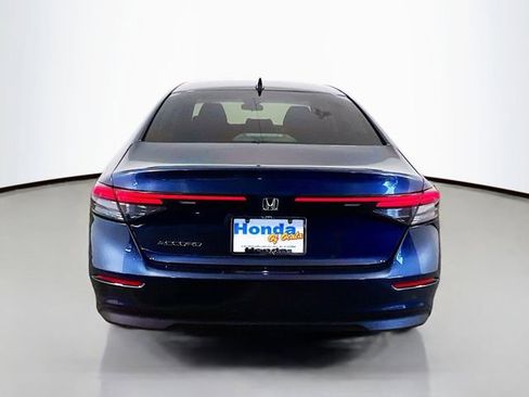 Certified 2023 Honda Accord EX image 23