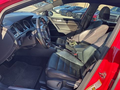 Used 2015 Volkswagen GTI SE image 7