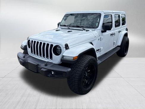 Used 2020 Jeep Wrangler Unlimited Sahara AWD/4WD image 3