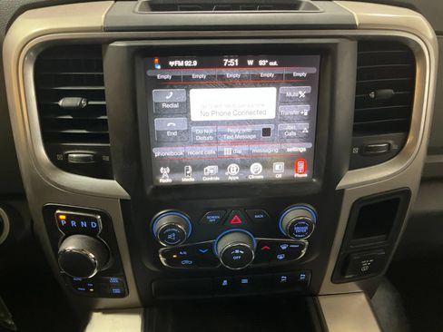 Used 2015 RAM 1500 Lone Star AWD/4WD image 21