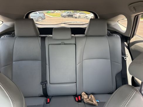 Used 2023 Toyota Venza XLE AWD/4WD image 25