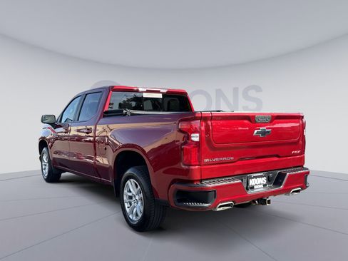 Used 2022 Chevrolet Silverado 1500 RST AWD/4WD image 4