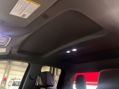 Used 2021 GMC Sierra 1500 Elevation image 22