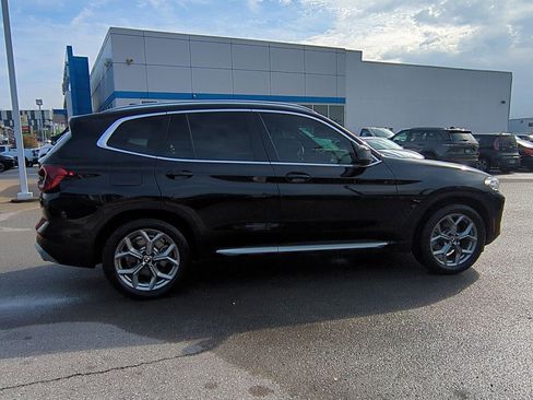 Used 2024 BMW X3 sDrive30i w/ Premium Package image 9